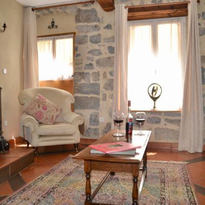 a lovely place to stay in Lagrasse close to your French school